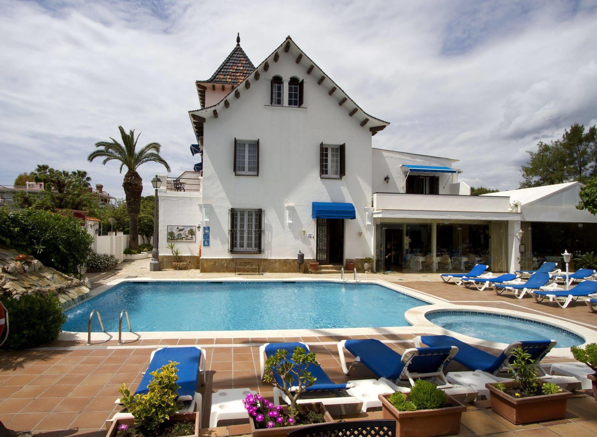 Hotel Capri Sitges Eksteriør billede