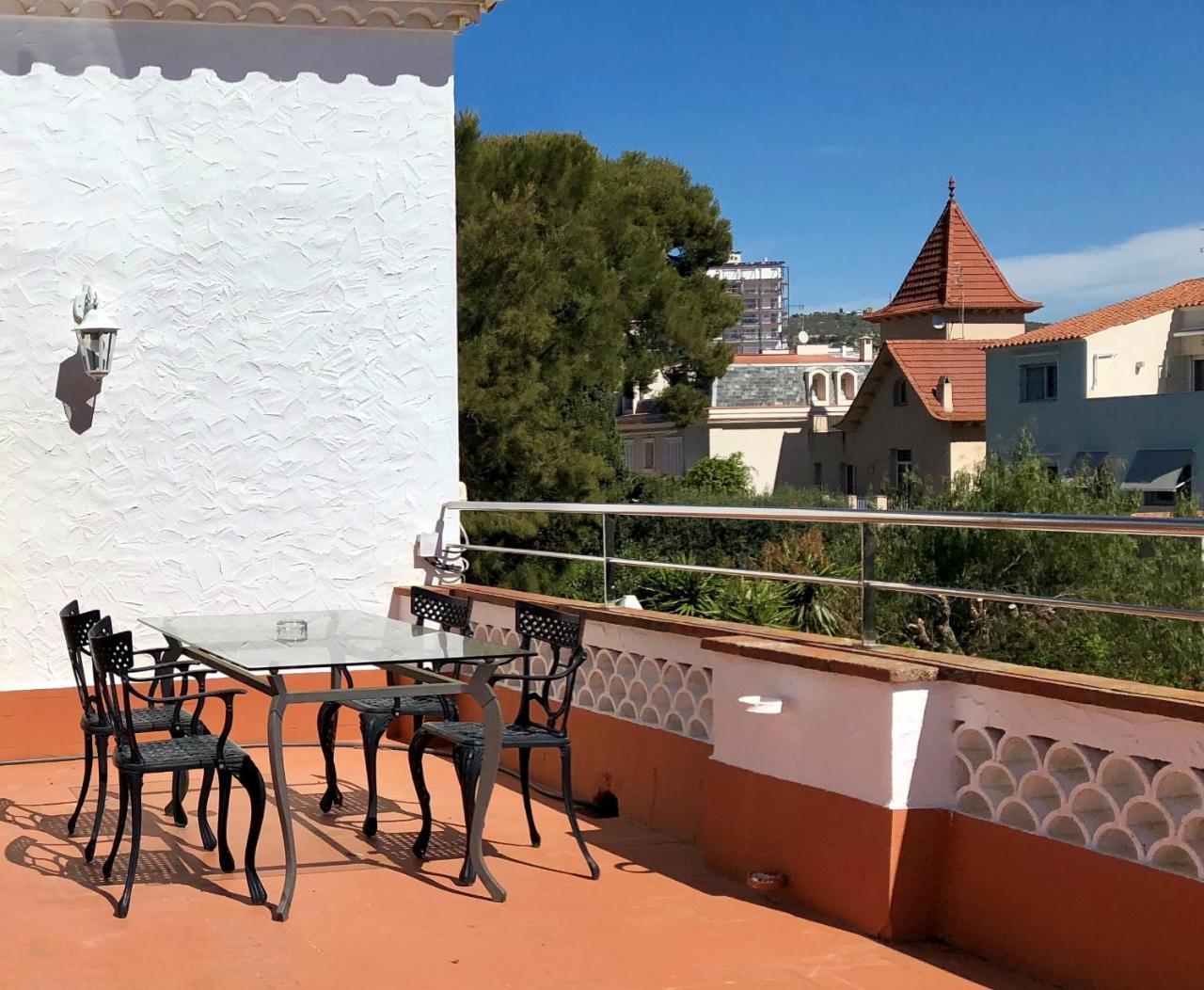 Hotel Capri Sitges Eksteriør billede