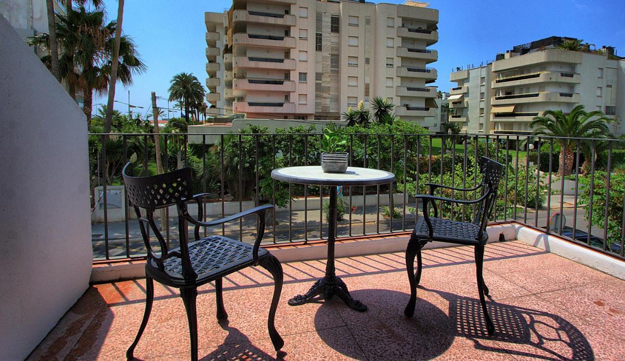 Hotel Capri Sitges Eksteriør billede